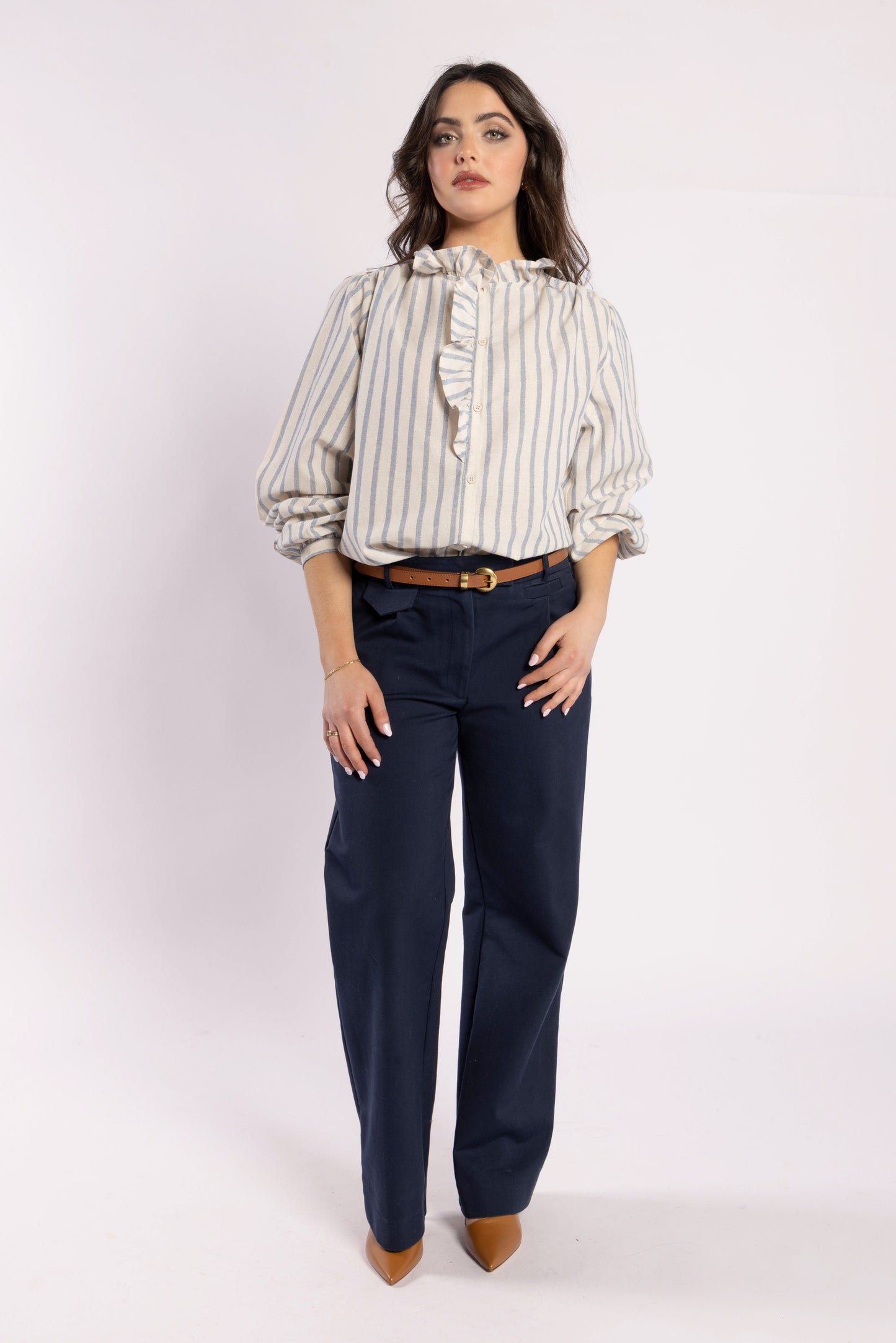 
                  
                    CEST LA VIVE BLOUSE-metallic stripe
                  
                
