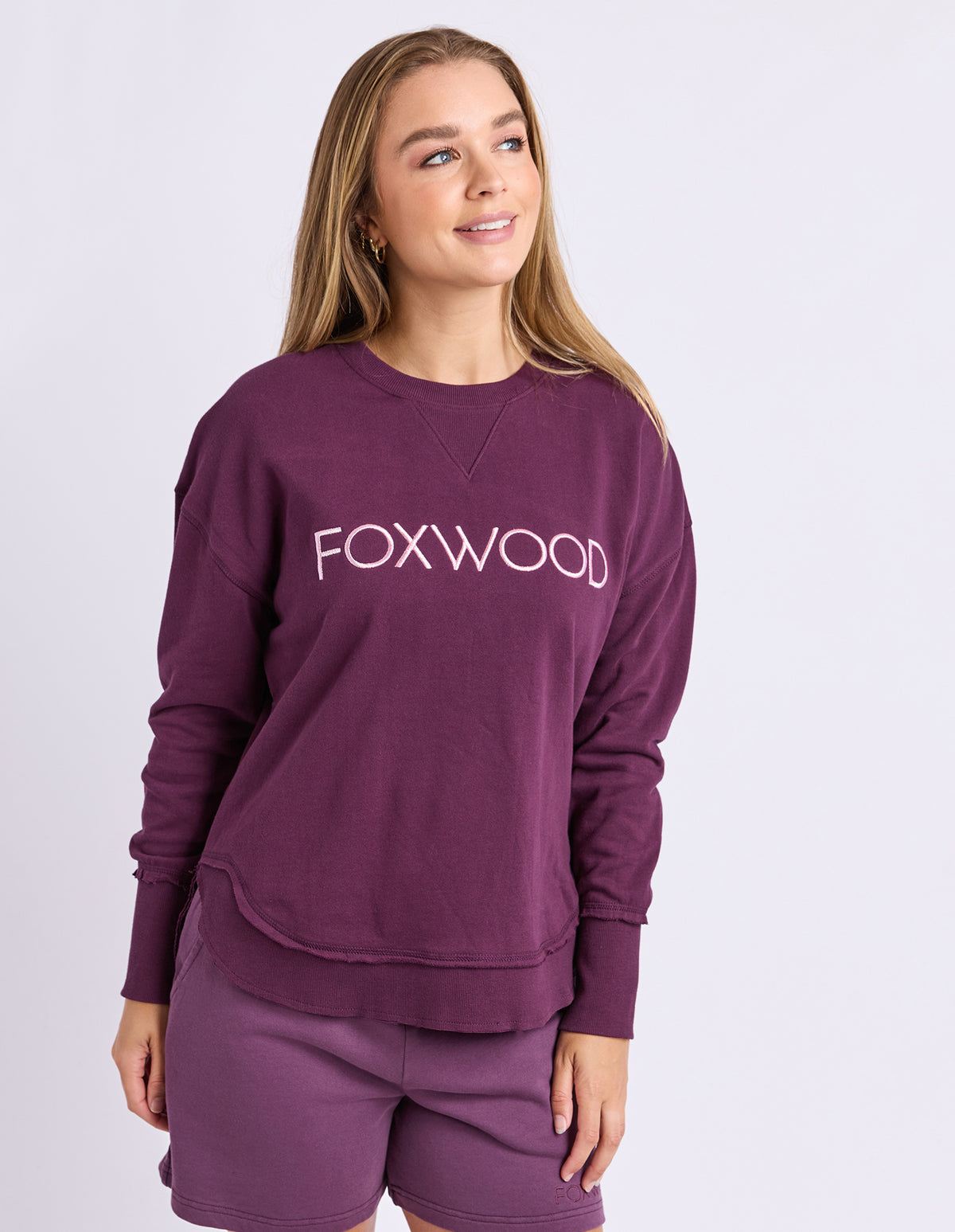 
                  
                    SIMPLIFIED CREW-PLUM
                  
                
