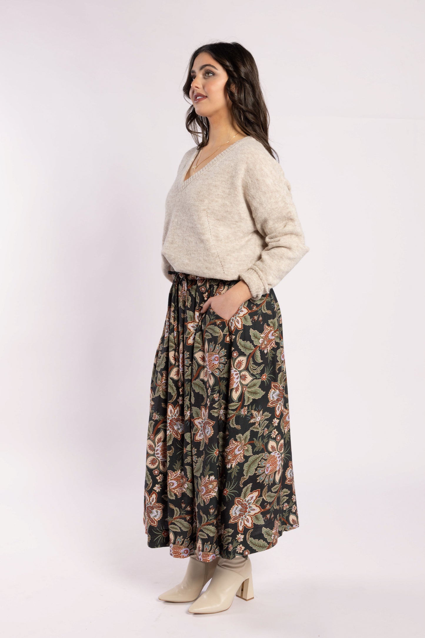 
                  
                    DRAMA THE LABEL ROSALIND JUMPER-CHAI
                  
                