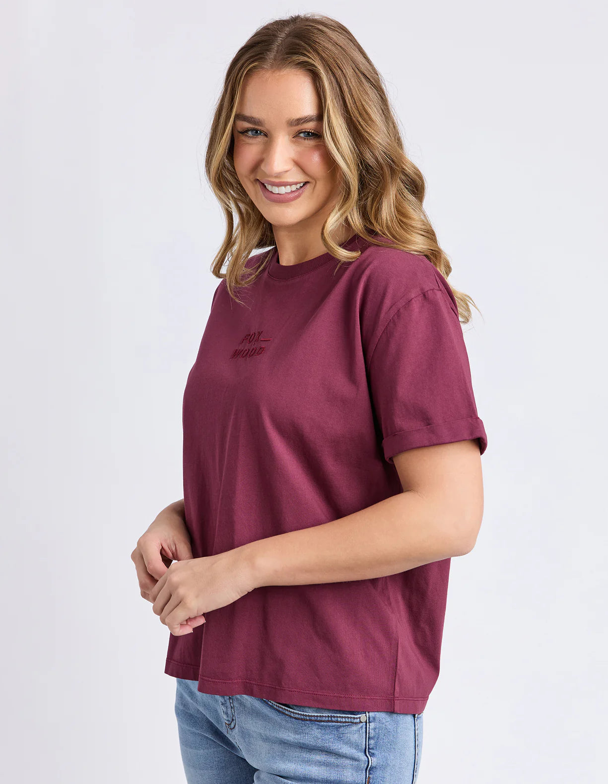 
                  
                    HUNTLEIGH TEE-WINE
                  
                