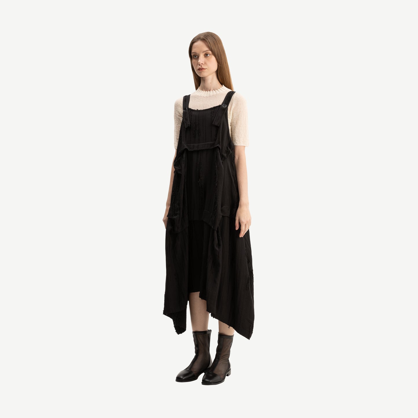 
                  
                    VALEN DRESS-BLACK
                  
                