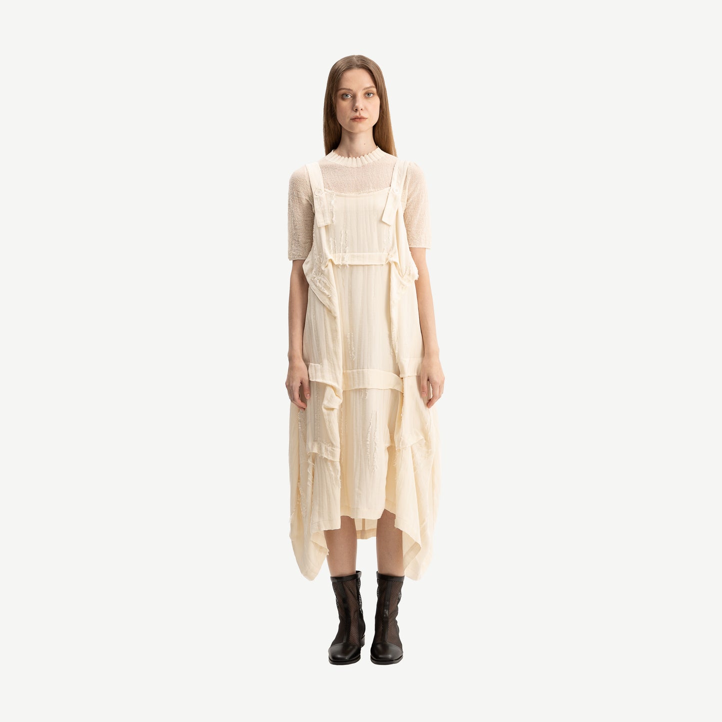
                  
                    VALEN DRESS-CREAM
                  
                