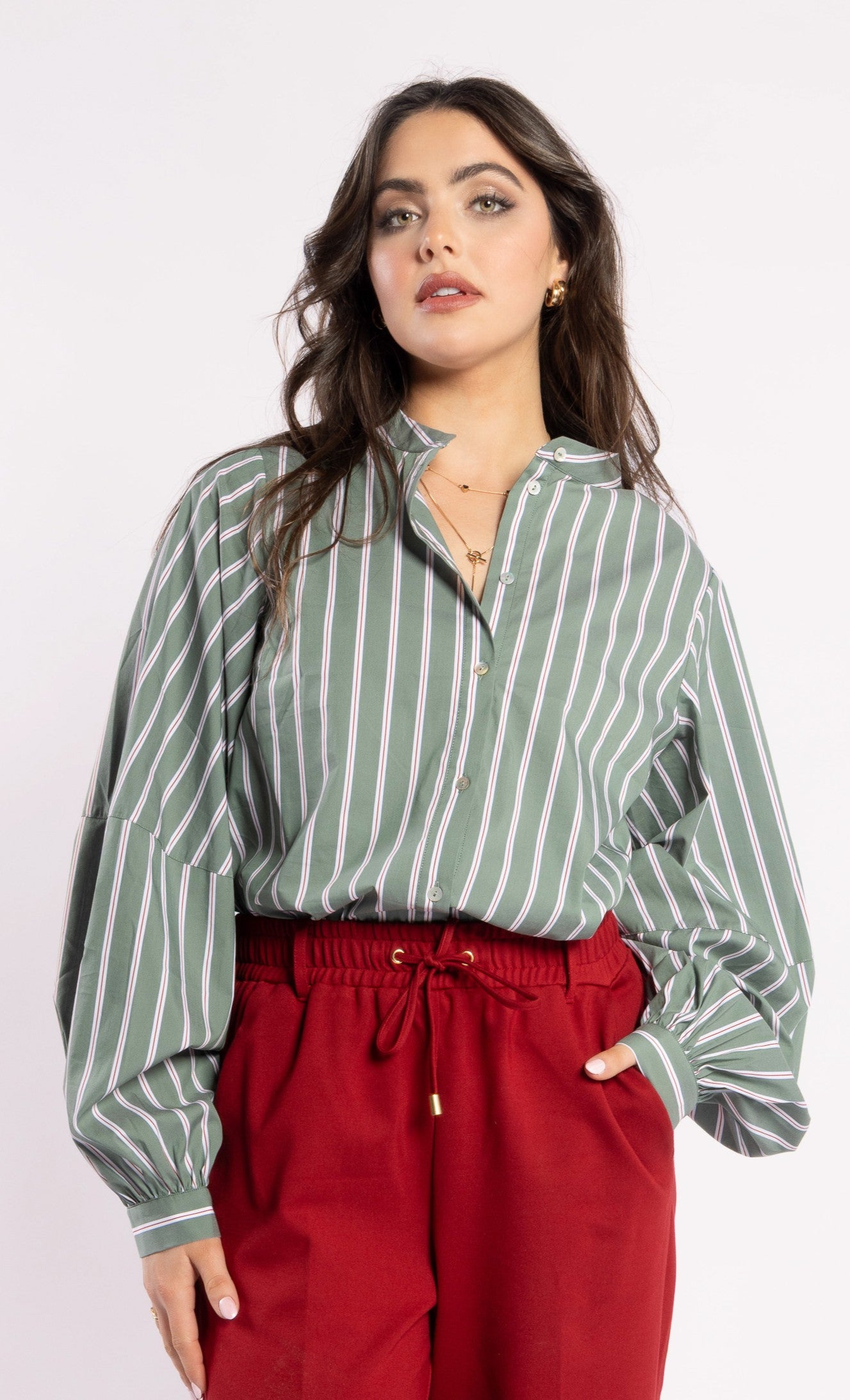 
                  
                    FRAY SHIRT-green stripe
                  
                