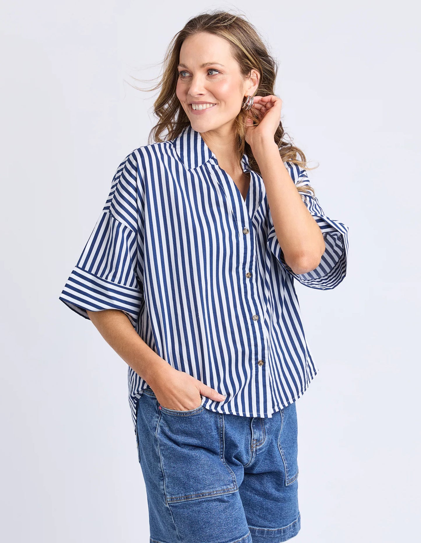 
                  
                    STRIPED HOLIDAY SHIRT-OCEAN
                  
                