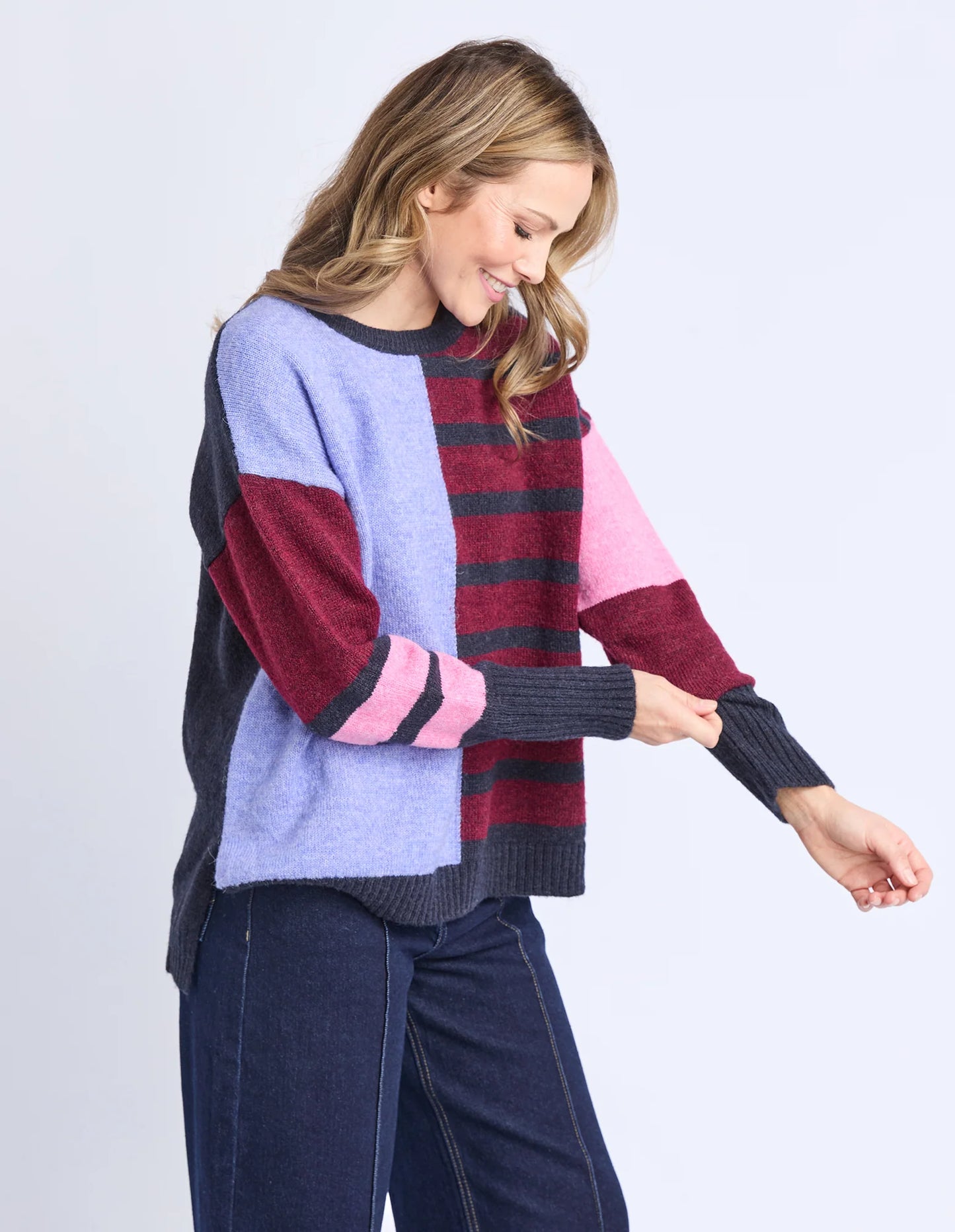 
                  
                    ELM KIT KNIT-MULTICOLOUR PANELS
                  
                