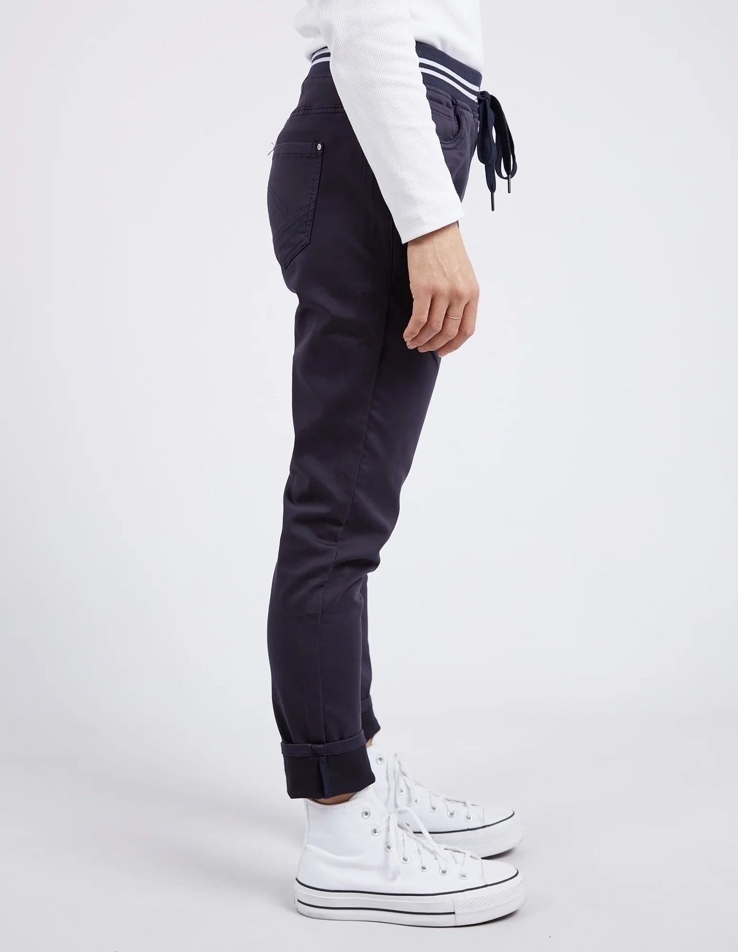 
                  
                    MARGO JOGGER - NAVY
                  
                