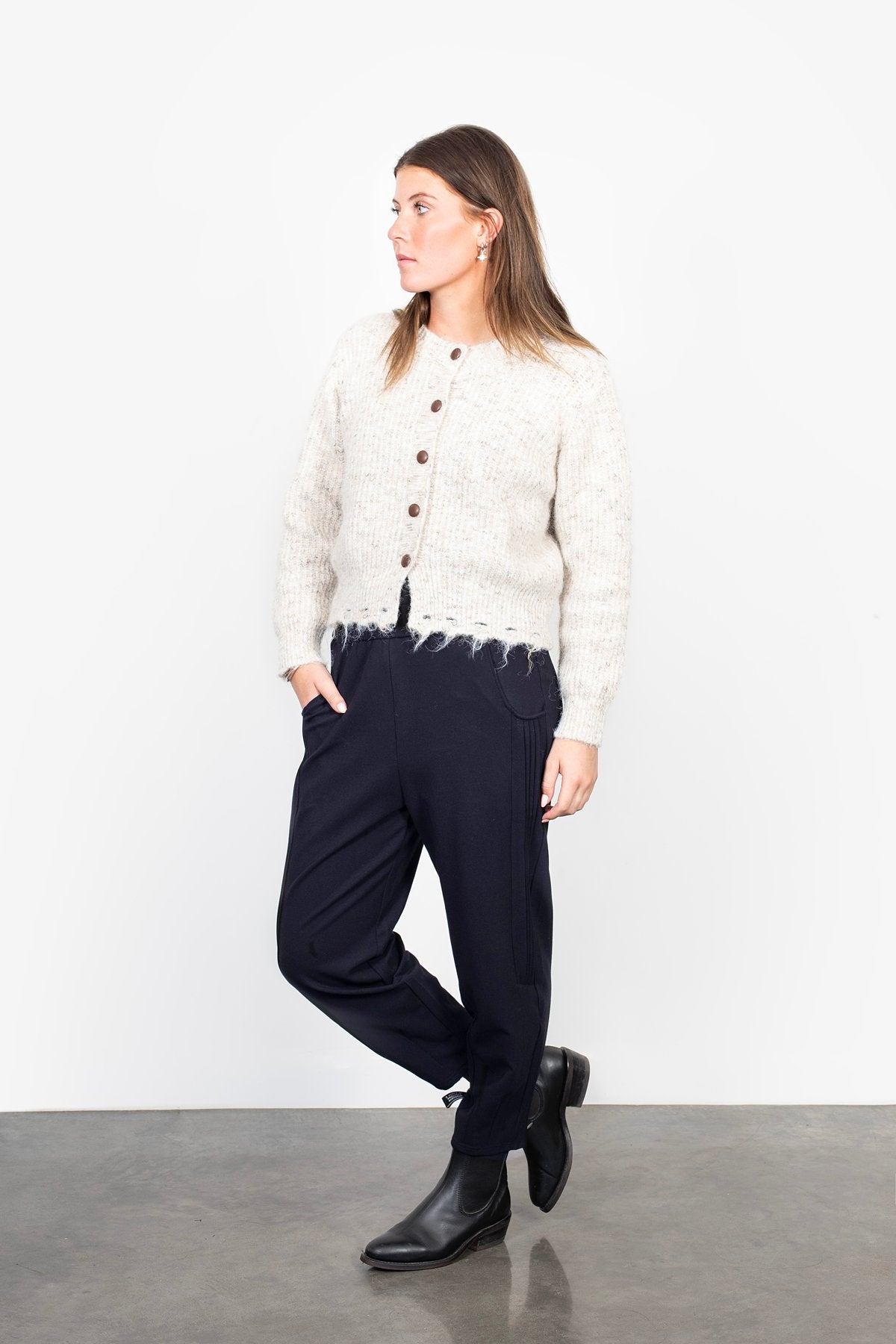 
                  
                    BHODI PANT-NAVY
                  
                