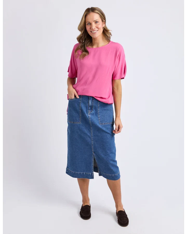 
                  
                    CHANTELLE TOP-Quartz(Pink)
                  
                