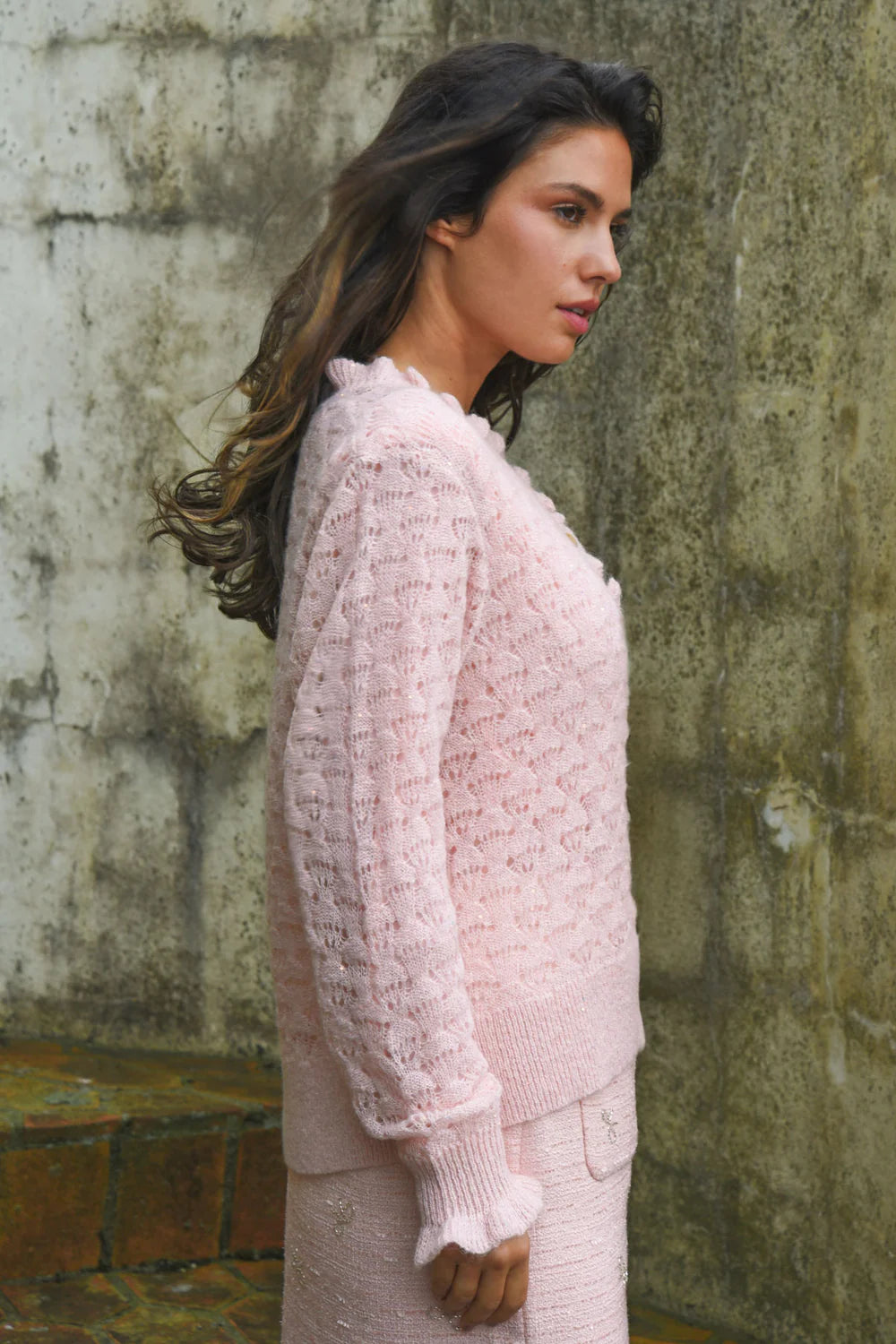 
                  
                    RUFFLE UP Cardigan
                  
                