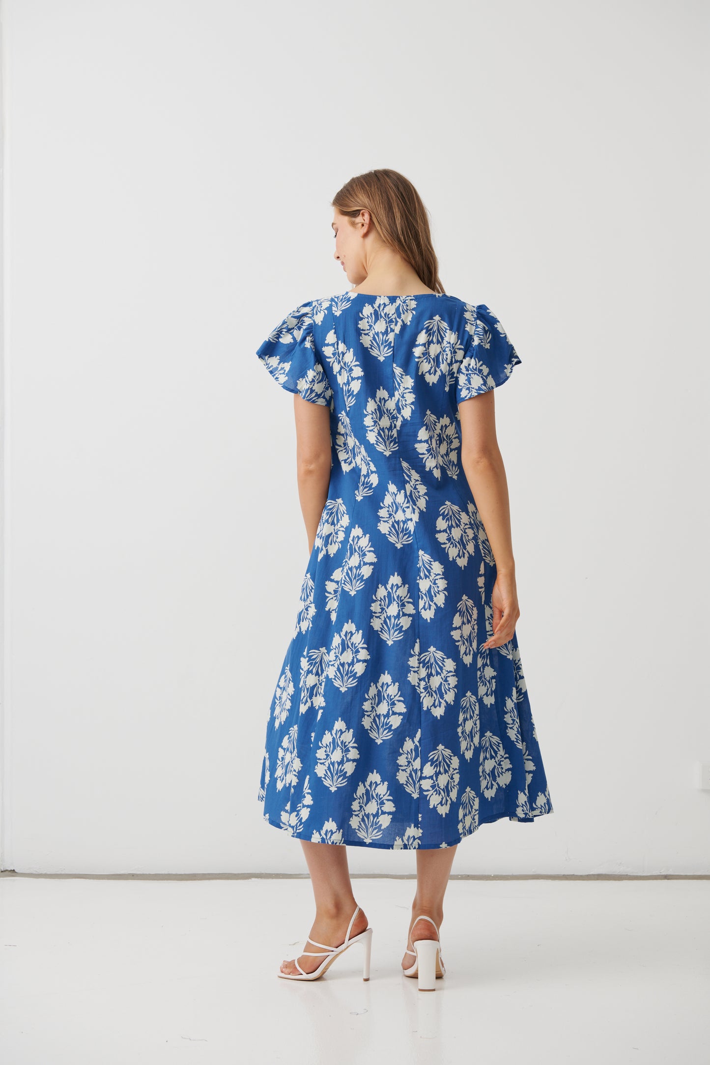 
                  
                    HF2839 Floral Block Dress w/Vertical Panels & V-Neck-LAPIS
                  
                