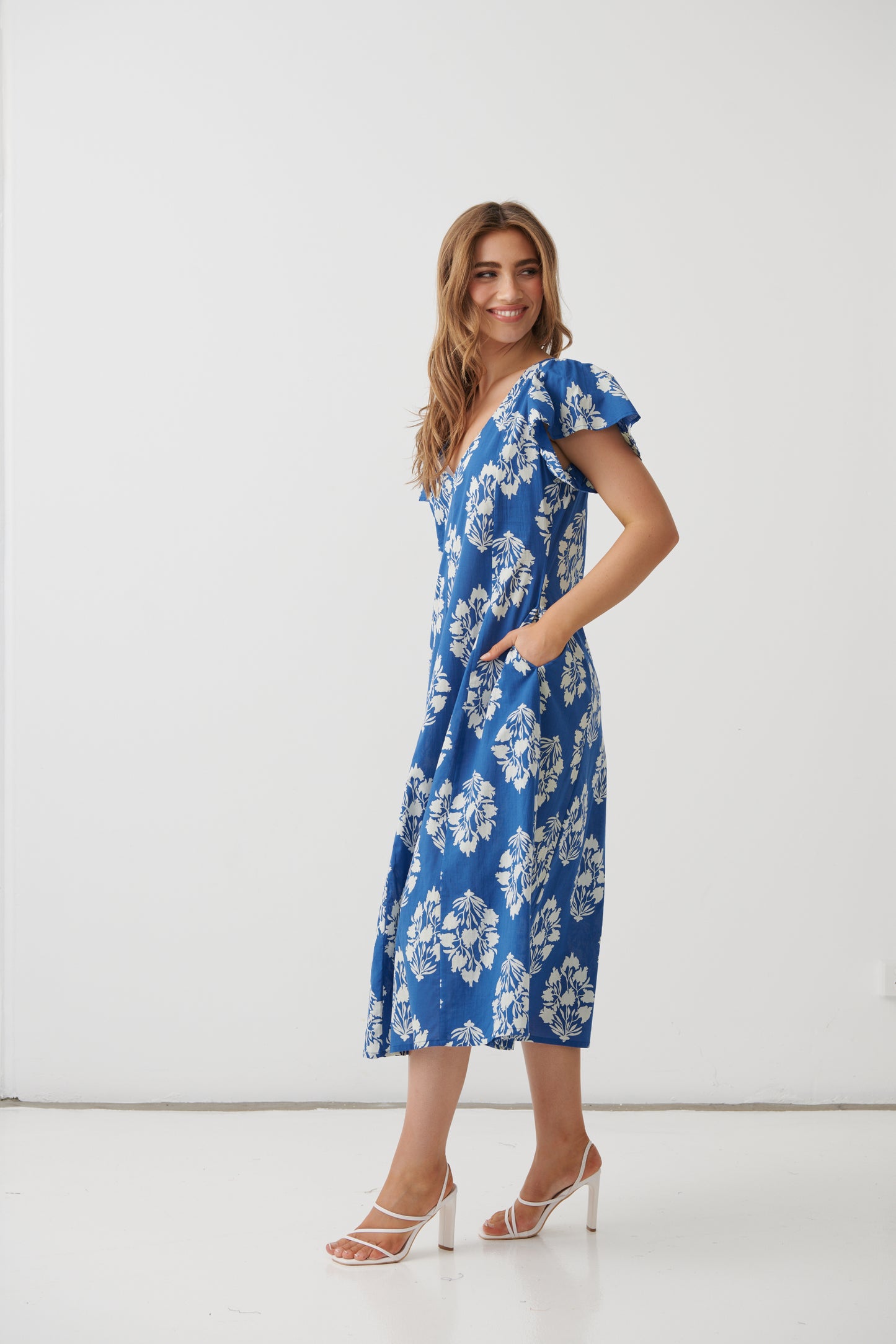 
                  
                    HF2839 Floral Block Dress w/Vertical Panels & V-Neck-LAPIS
                  
                