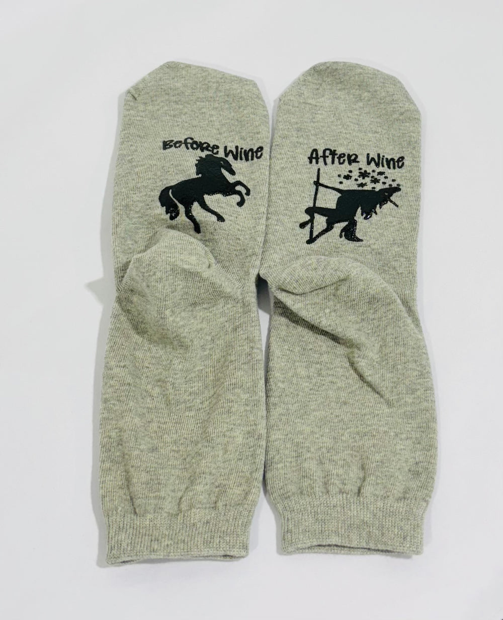 FUN SOCK -UNICORN BEFORE/AFTER WINE