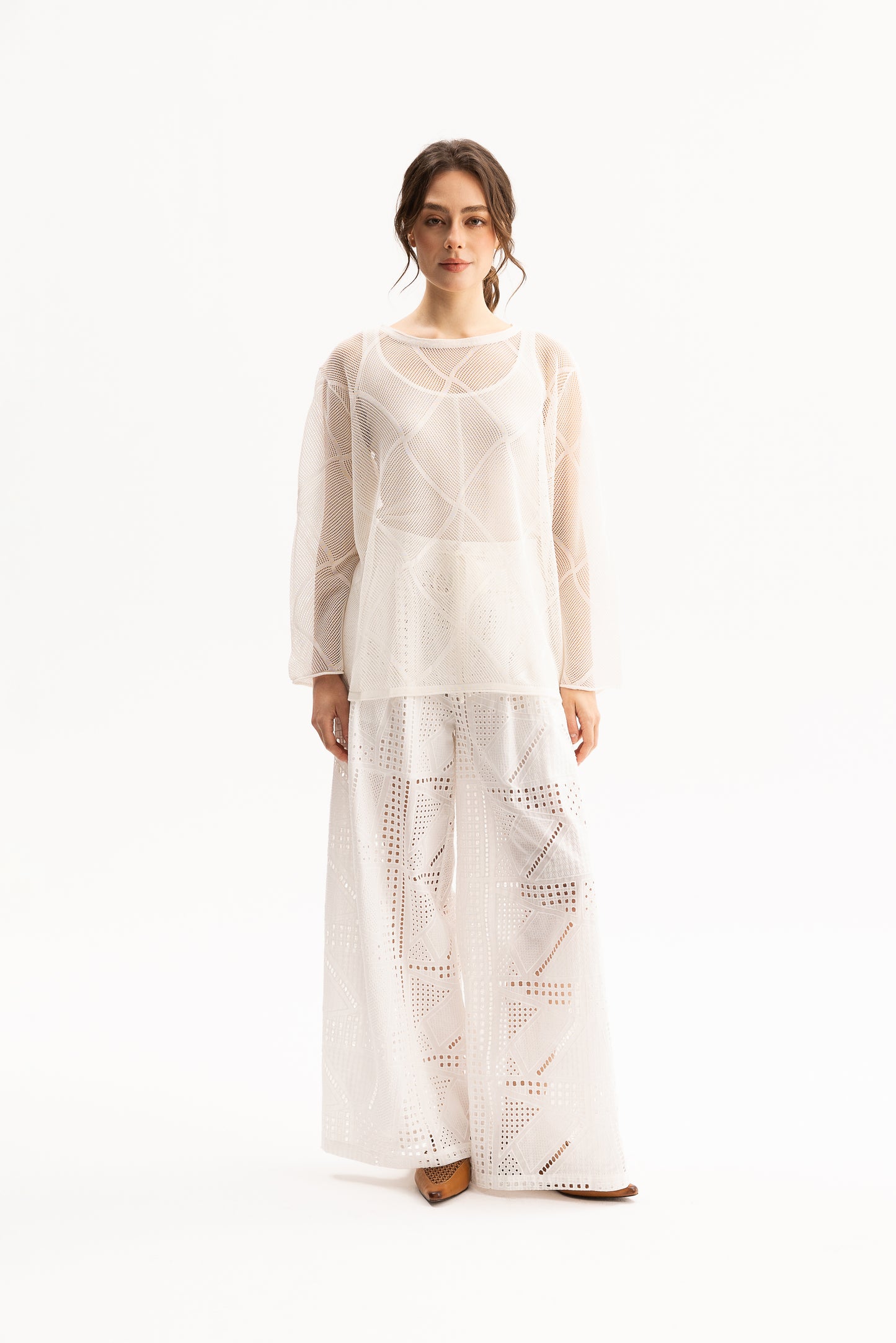 
                  
                    BRONX TOP-WHITE
                  
                