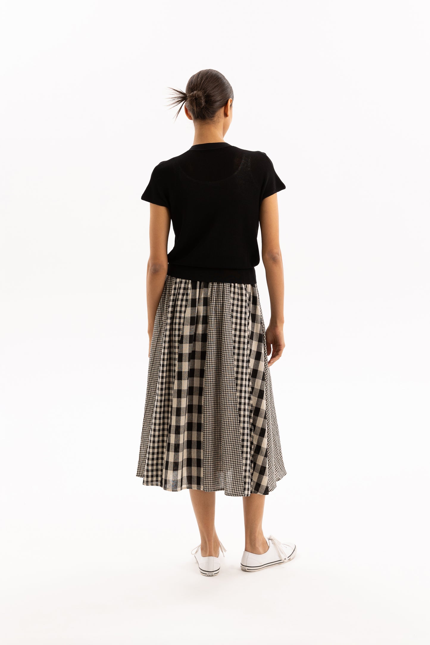 
                  
                    GINA TOP-STRIPE-BLACK
                  
                