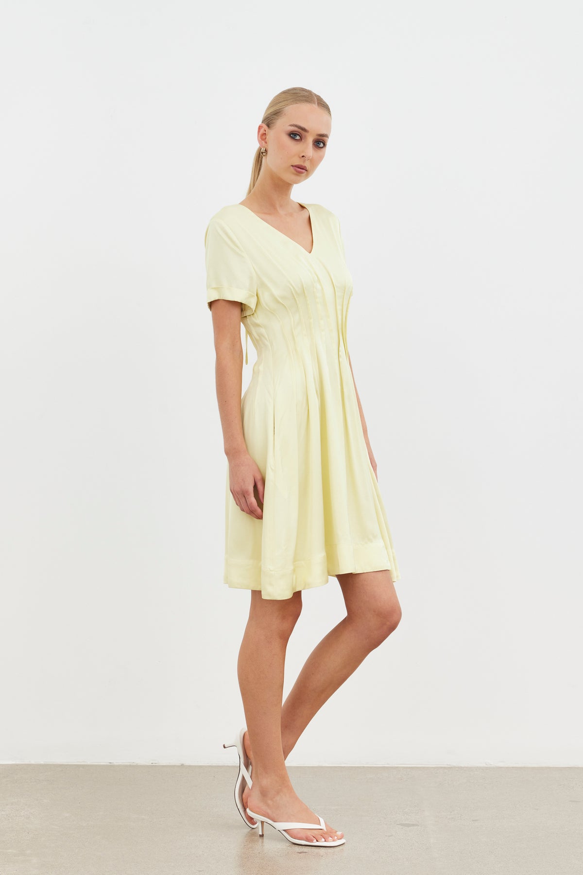 
                  
                    KAYANA DRESS-BUTTERCREAM
                  
                