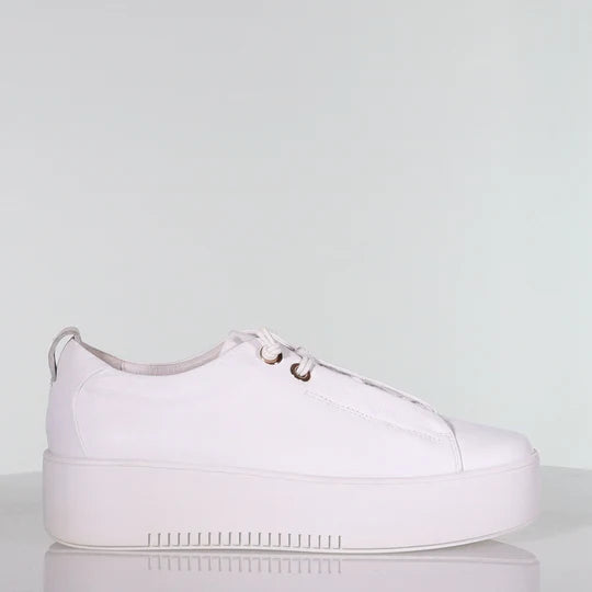 
                  
                    MINX KERRI-WHITE-PRE ORDER DUE JUNE 5
                  
                