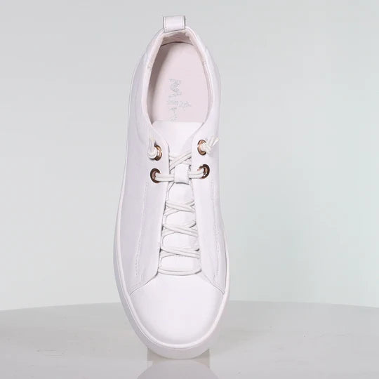 
                  
                    MINX KERRI-WHITE-PRE ORDER DUE JUNE 5
                  
                