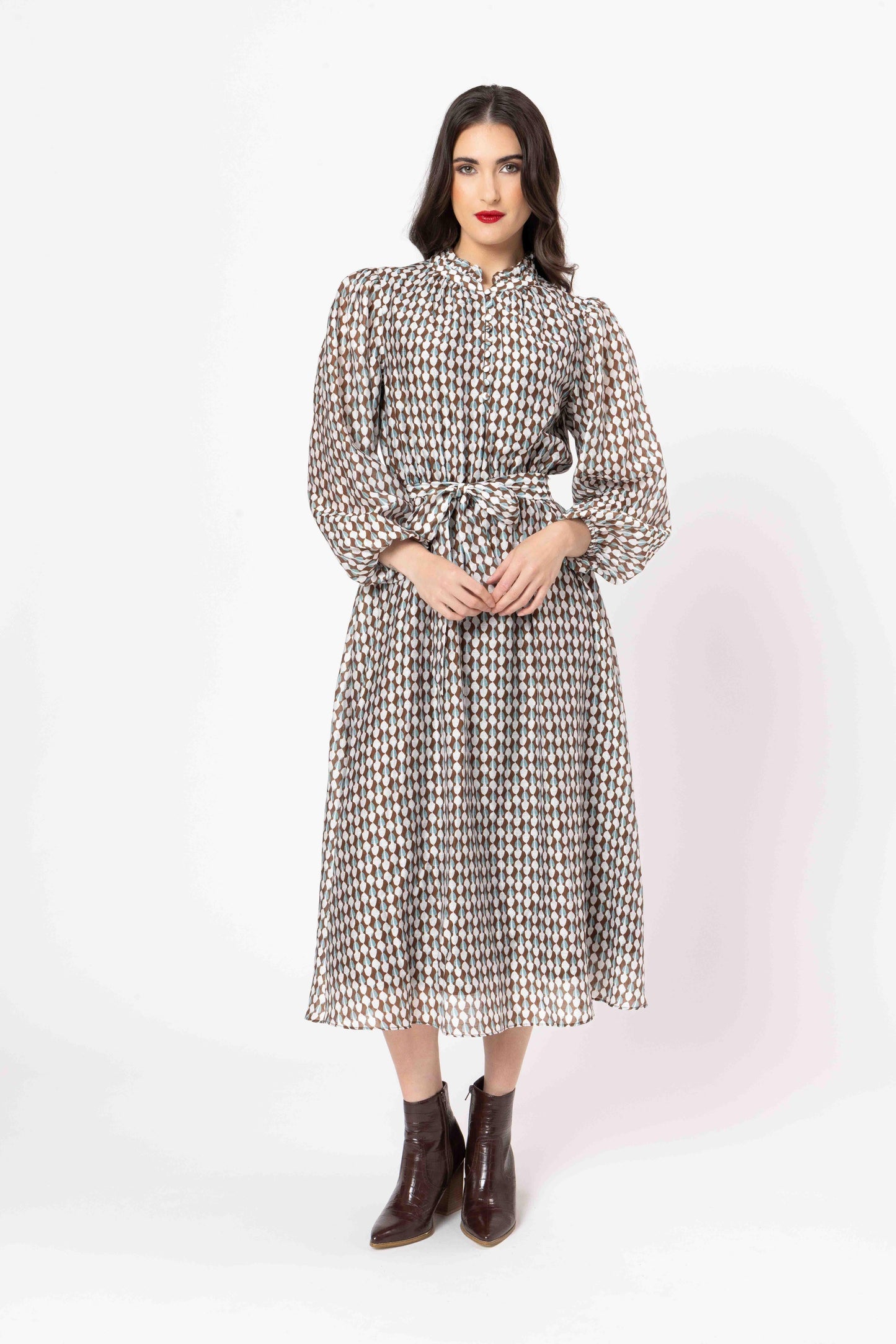 
                  
                    LEXI DRESS-MINT CHOCOALTE
                  
                