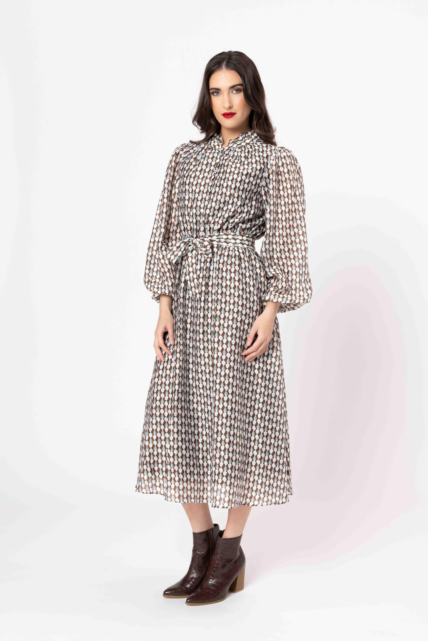 
                  
                    LEXI DRESS-MINT CHOCOALTE
                  
                