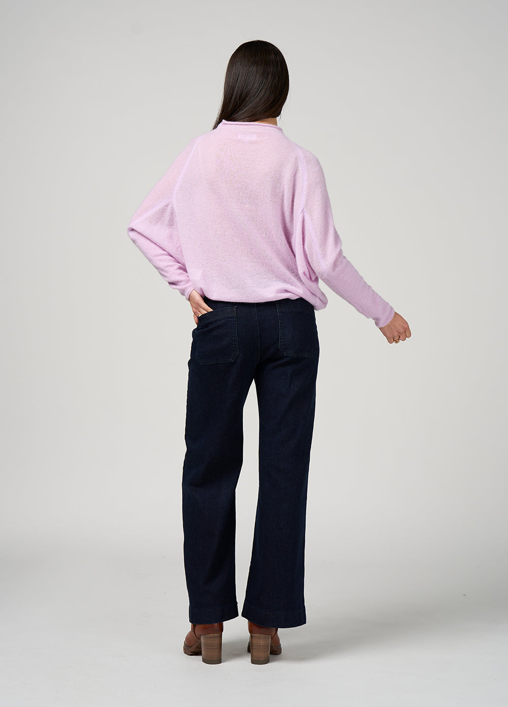 
                  
                    LSK2605 ASTORIA BATWING SWEATER-LILAC
                  
                