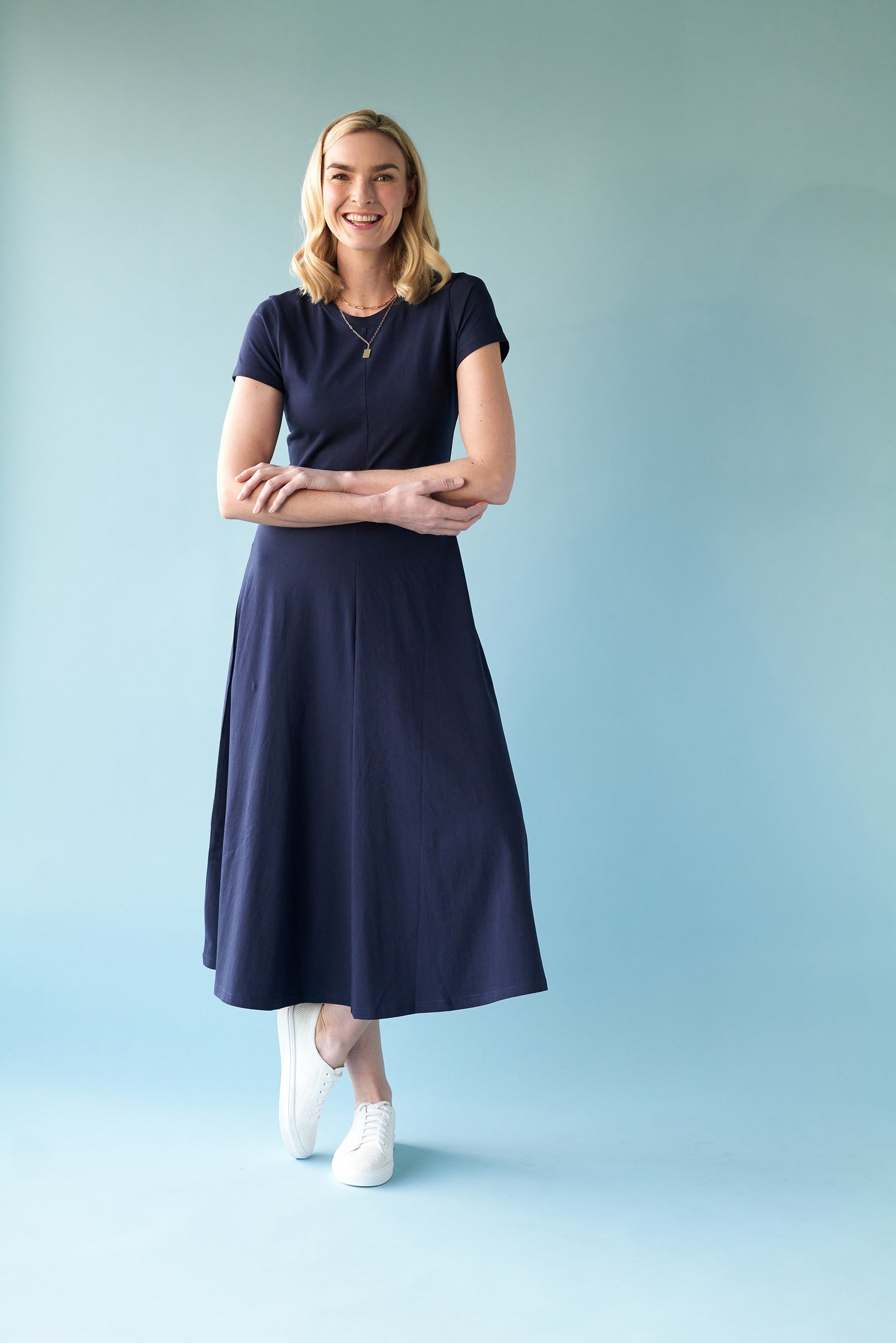 
                  
                    ASPIRING DRESS -Navy
                  
                