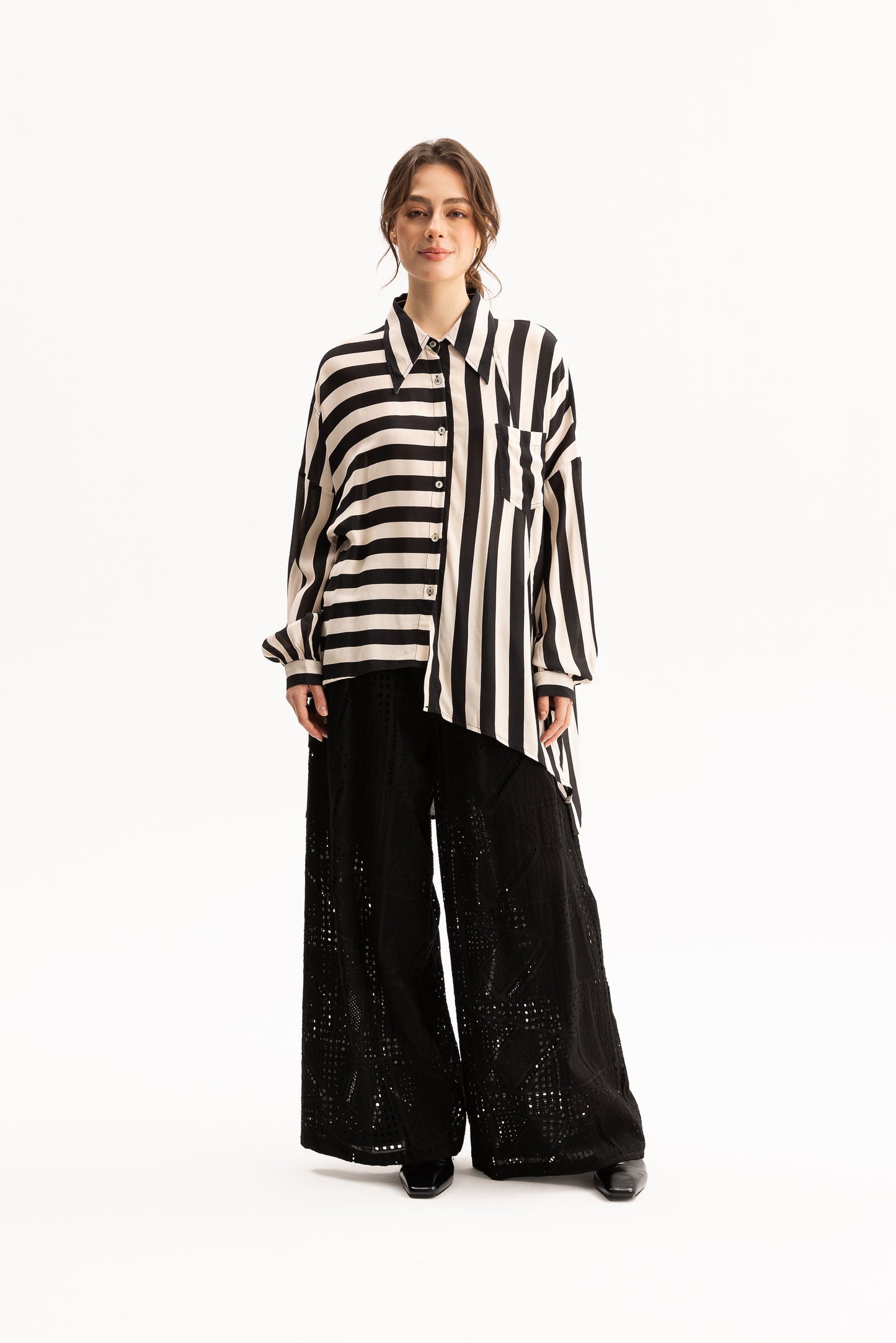 
                  
                    AYLA SHIRT-STRIPE
                  
                