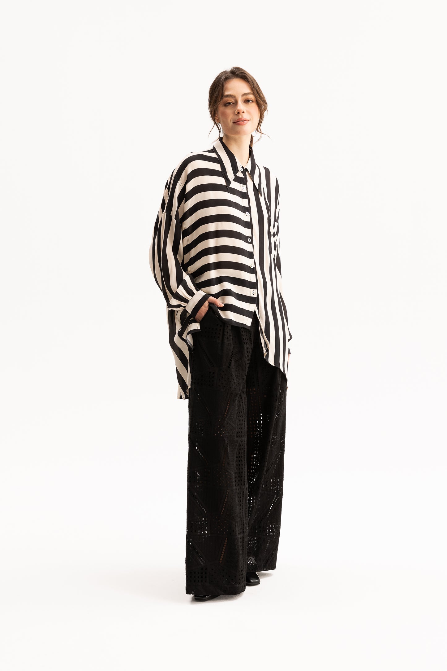 
                  
                    AYLA SHIRT-STRIPE
                  
                