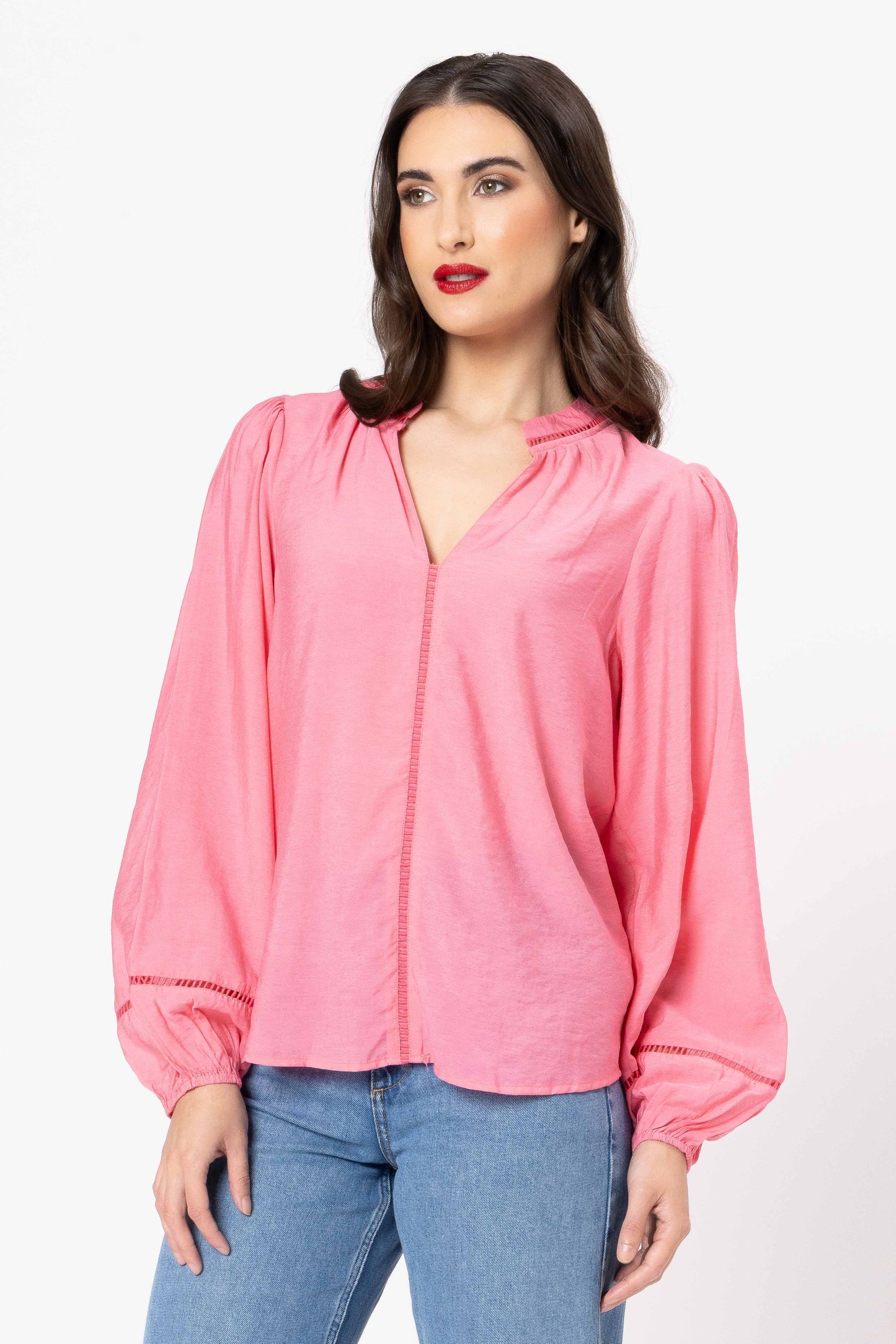 
                  
                    SYLVIE TOP-PEONY
                  
                