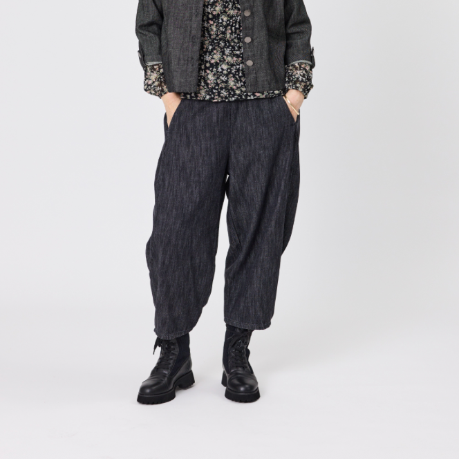 
                  
                    SONJA PANT-BLACK DENIM
                  
                