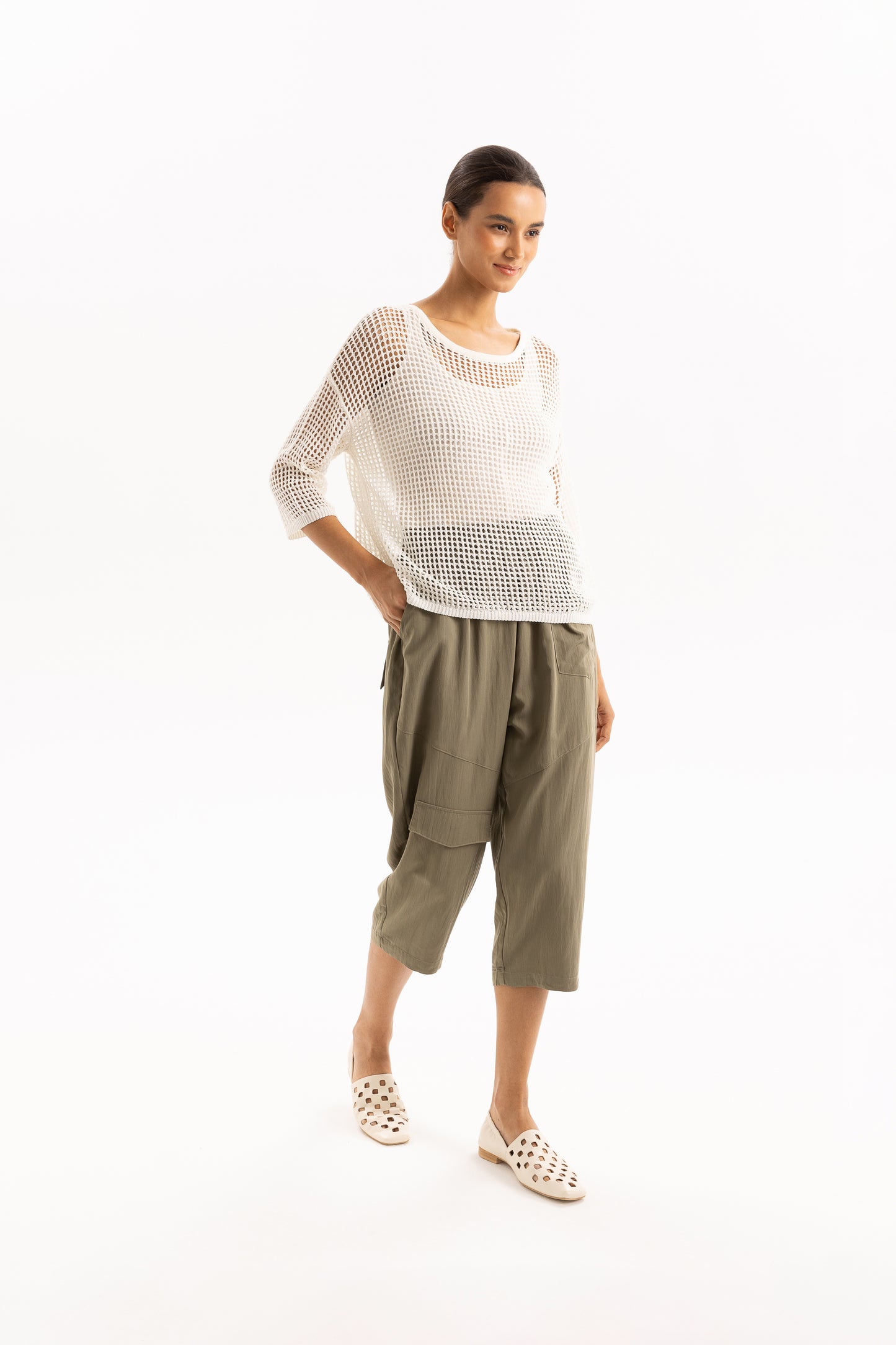 
                  
                    REBE TOP-IVORY
                  
                