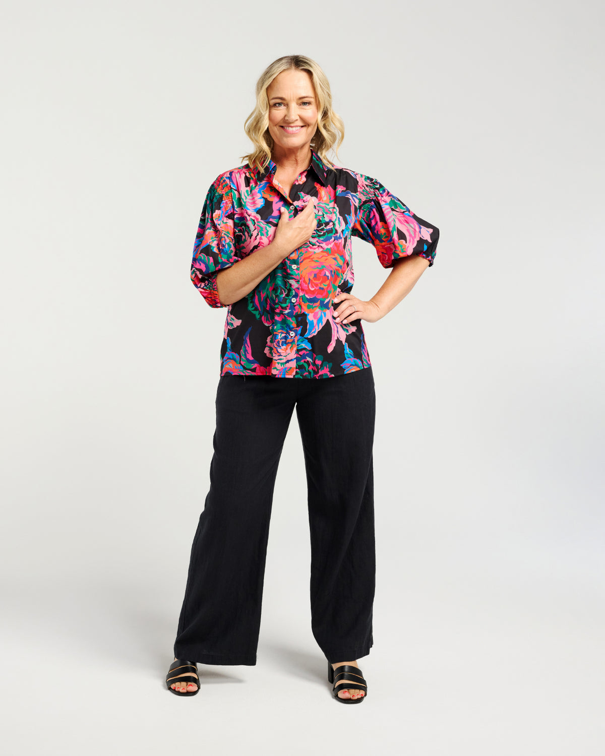 
                  
                    ZAFINA ALICE SHIRT-ABSTRACT GARDEN
                  
                