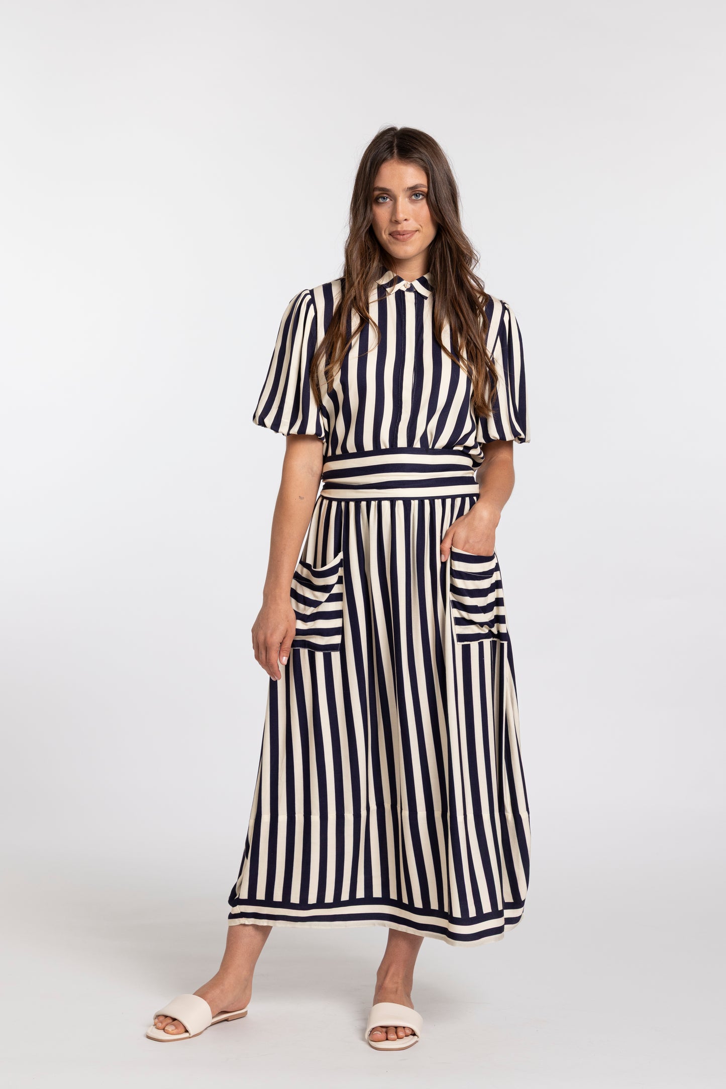 
                  
                    EVELYN BLOUSE-NAVY STRIPE
                  
                