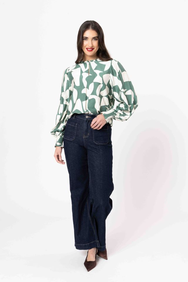 
                  
                    Seeking Lola MOVEMENT BLOUSE-FOREST SHADOW
                  
                