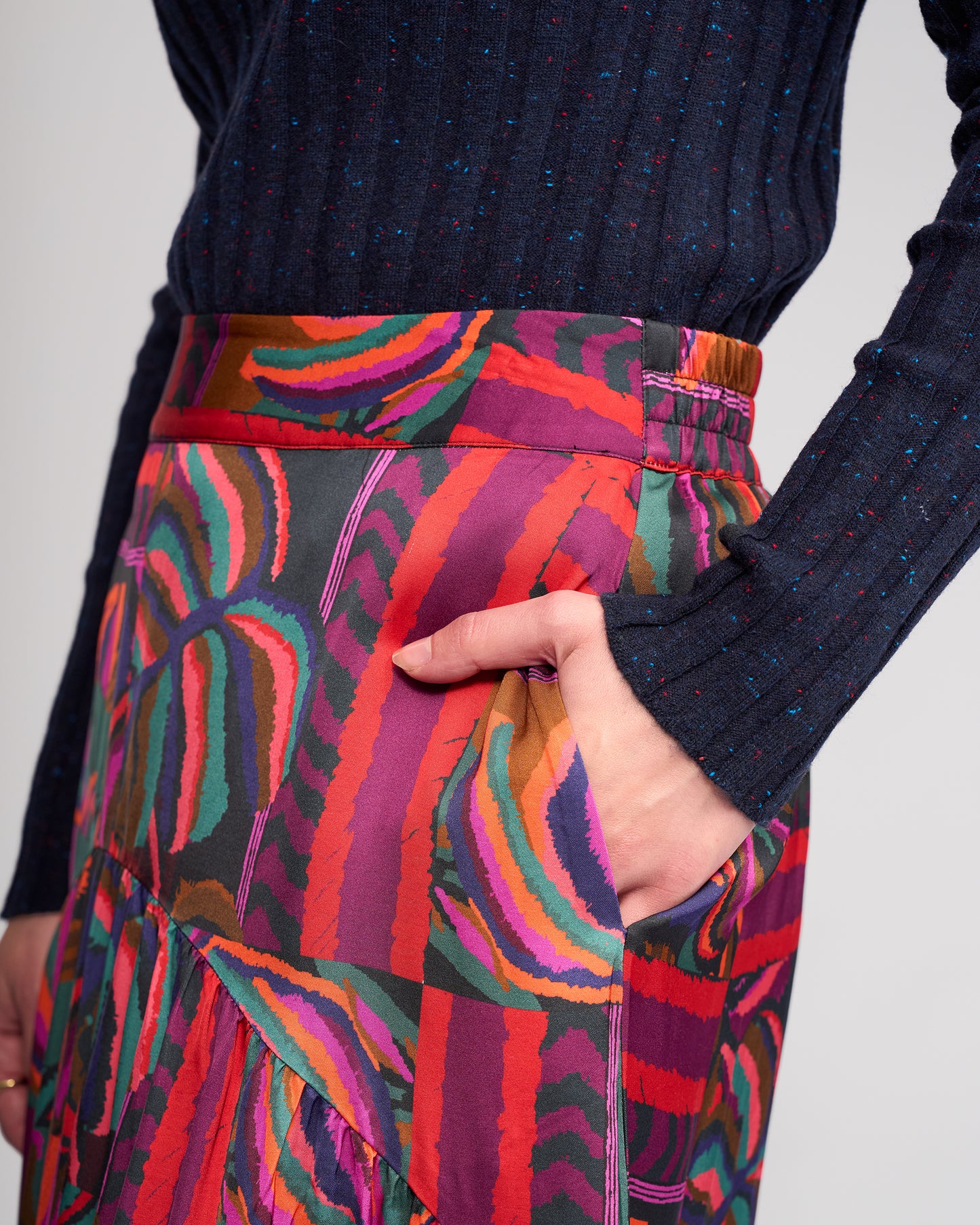 
                  
                    K4035 Milan Skirt
                  
                
