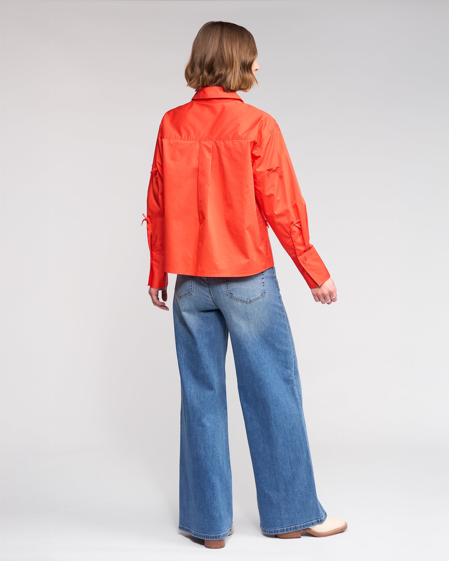 
                  
                    K5106 Bow Shirt-Lava
                  
                