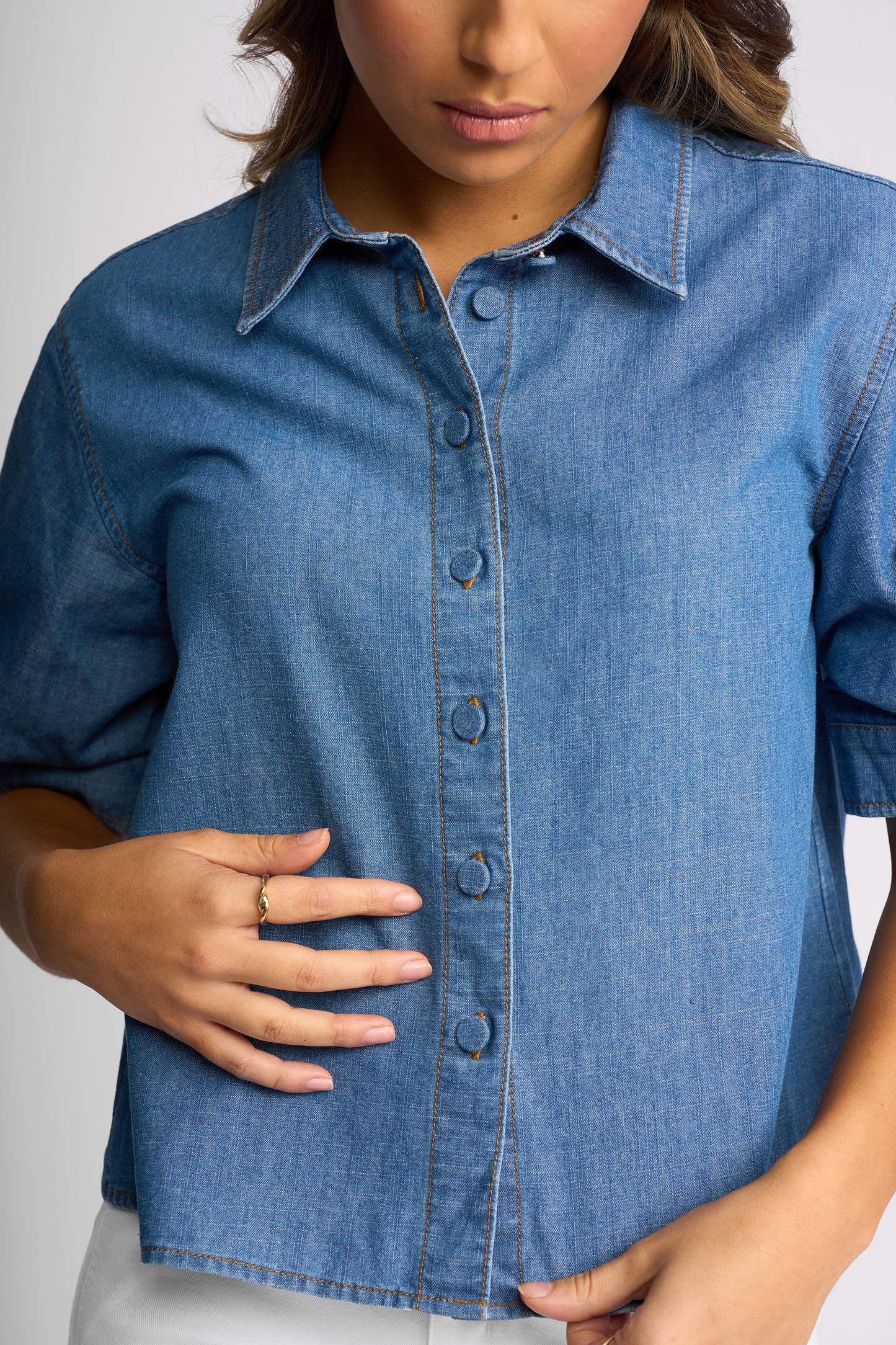 
                  
                    KNEWE TITAN SHIRT-WASHED BLUE
                  
                