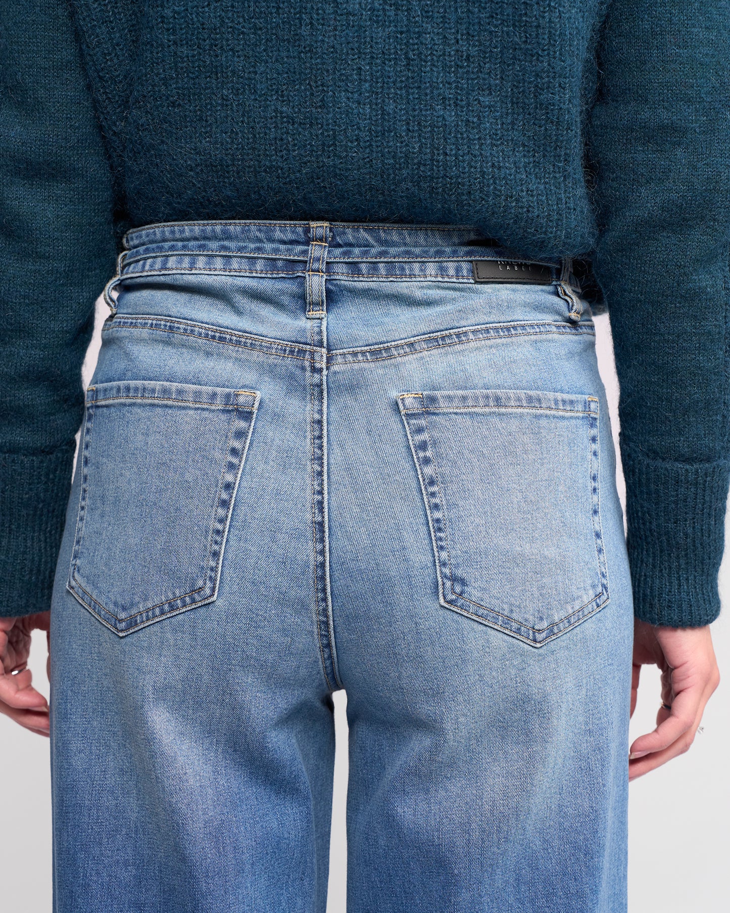 
                  
                    K7110 Goldie Jean
                  
                