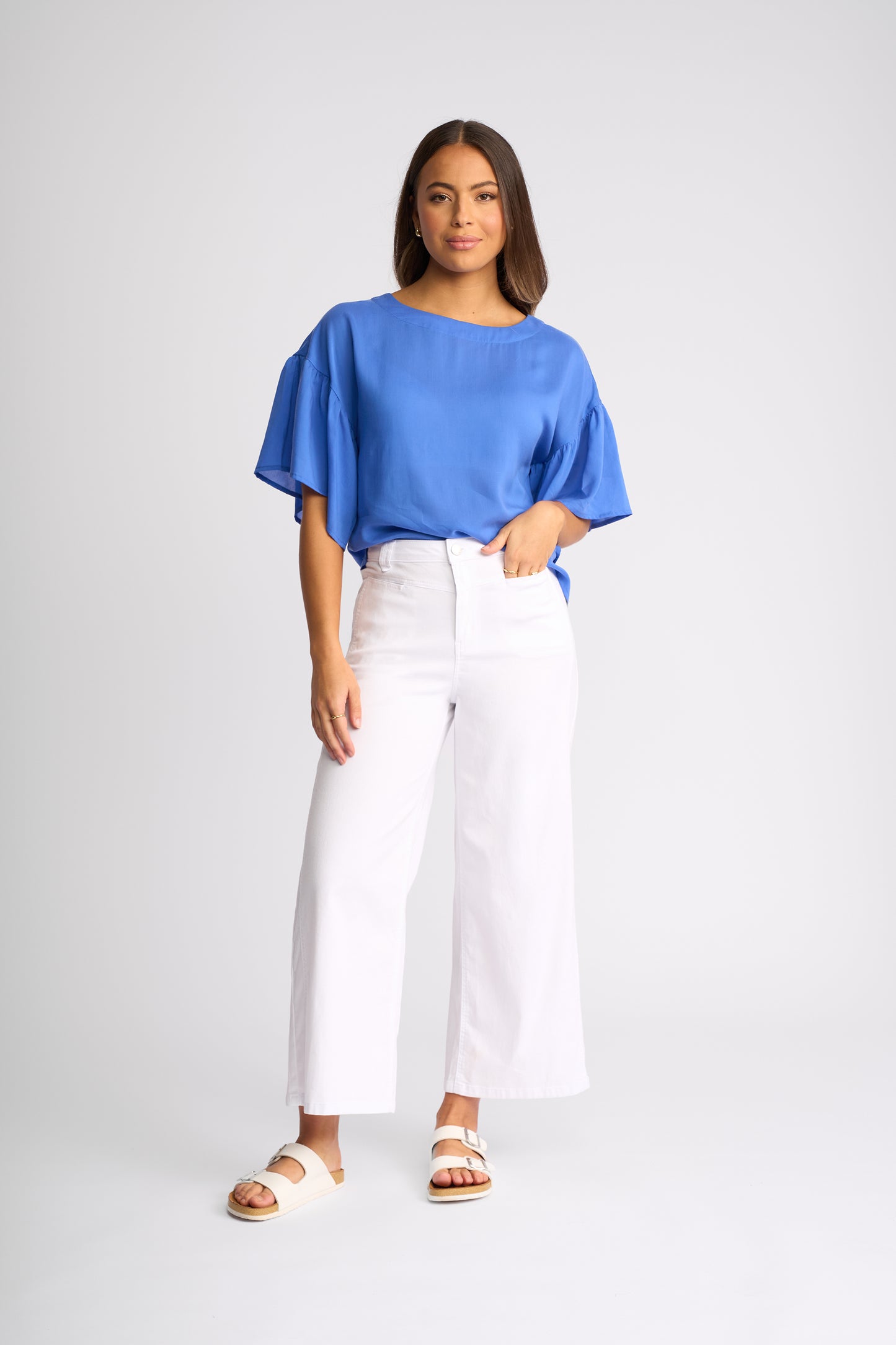 
                  
                    KNEWE INDEX JEAN-WHITE
                  
                