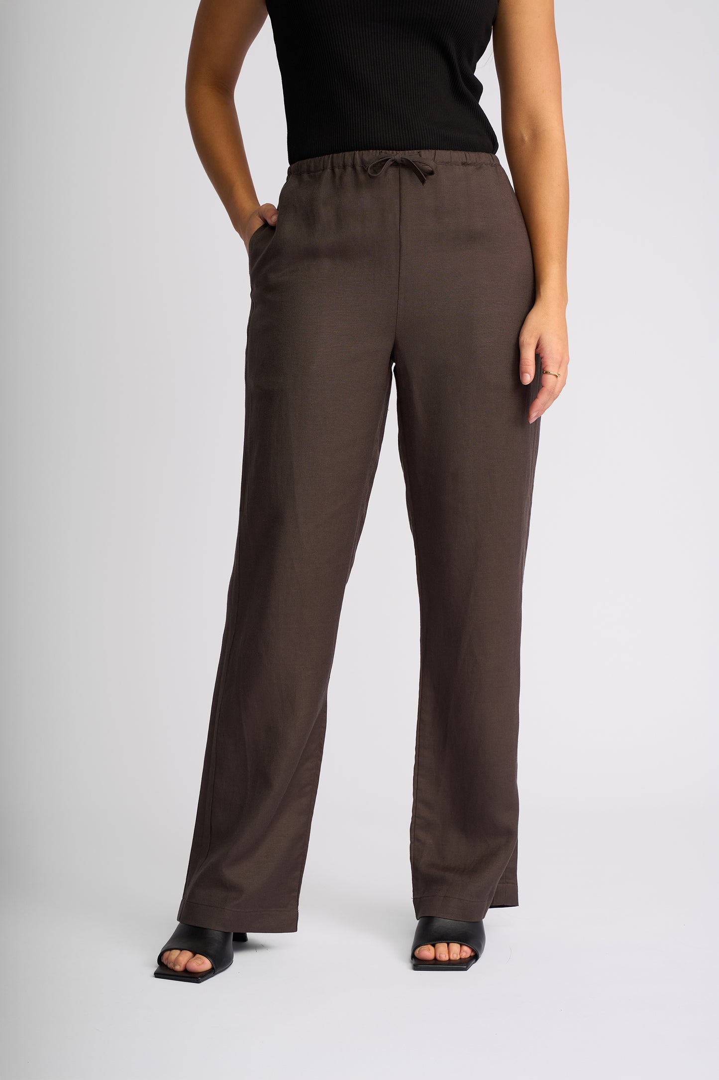 
                  
                    KNEWE BIRDIE PANT-CHOCOLATE
                  
                