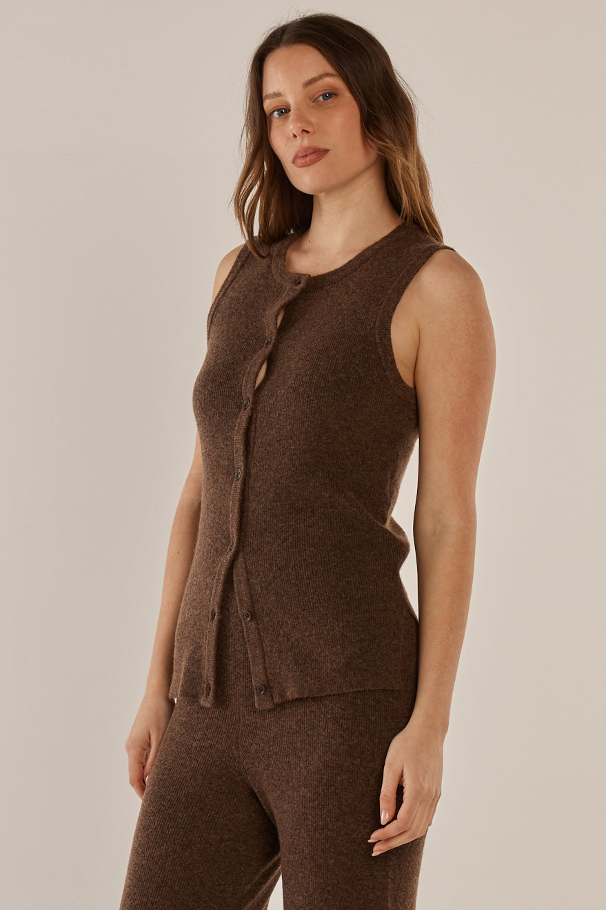 
                  
                    SHONA KNIT VEST-ESPRESSO
                  
                
